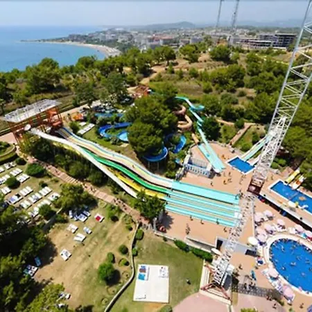 ホテル Waterplanet & Aquapark