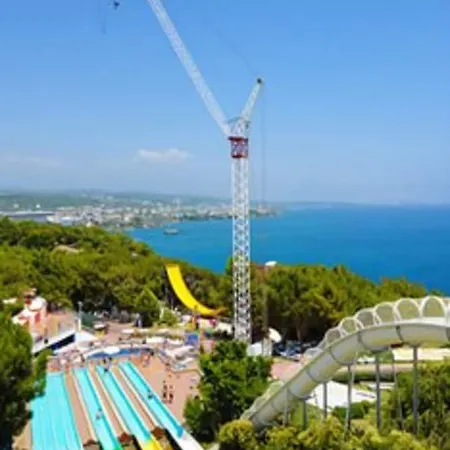 Waterplanet & Aquapark 欧库卡拉