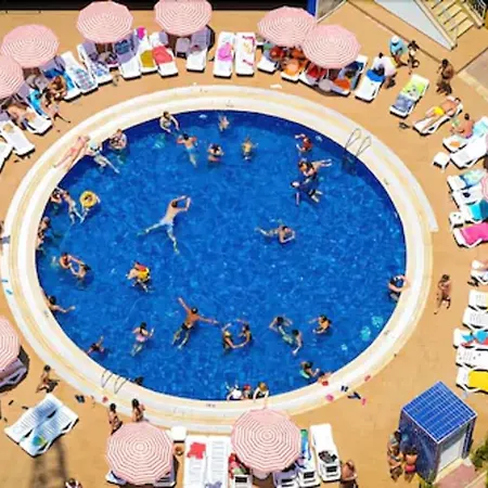 Waterplanet & Aquapark 欧库卡拉